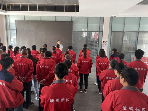 鄭州標(biāo)識標(biāo)牌源頭廠家具備的三大要素！